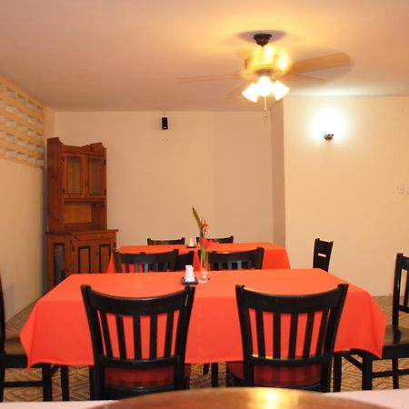 Hotel Imperial Cap-Haïtien エクステリア 写真