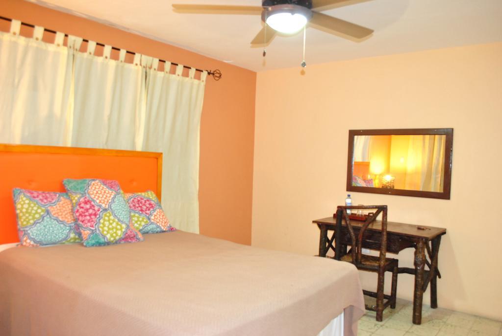 Hotel Imperial Cap-Haïtien エクステリア 写真