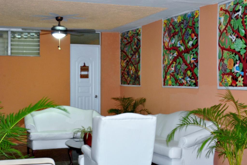 Hotel Imperial Cap-Haïtien エクステリア 写真