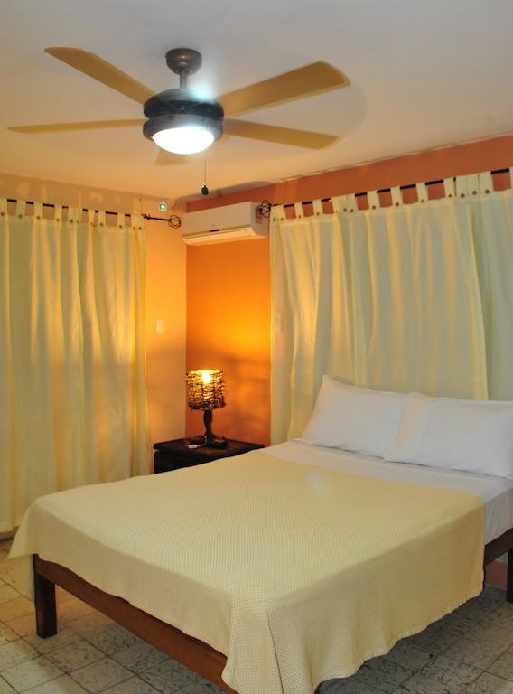 Hotel Imperial Cap-Haïtien エクステリア 写真